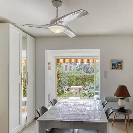 Studio In Garden Level At 5 Min From The Beach Daire